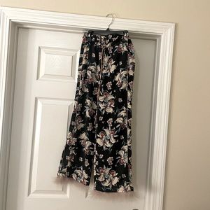 Zara Printed Pants